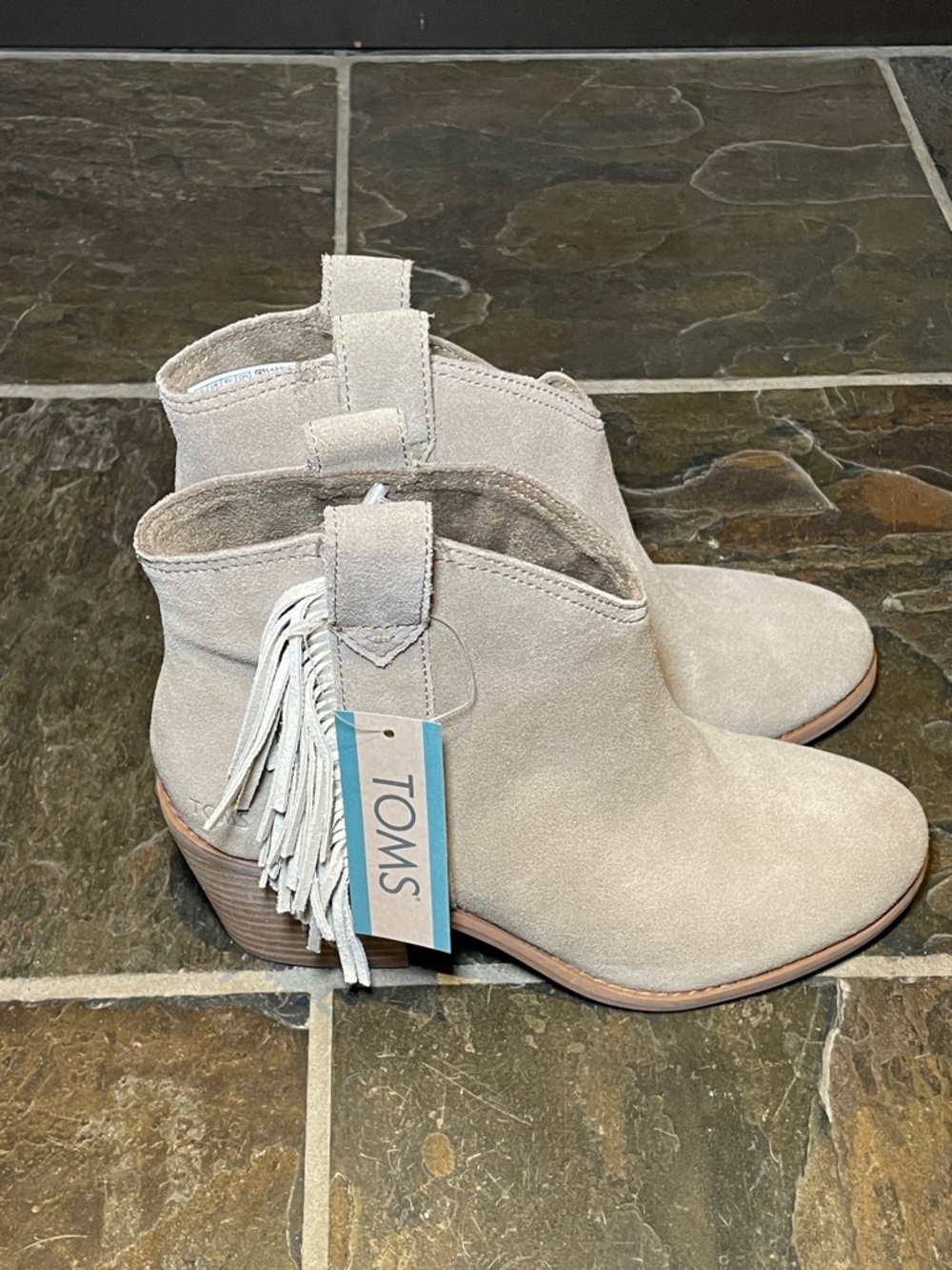 Toms Taupe Suede Constance Fringe Ankle Boot sz 7.5